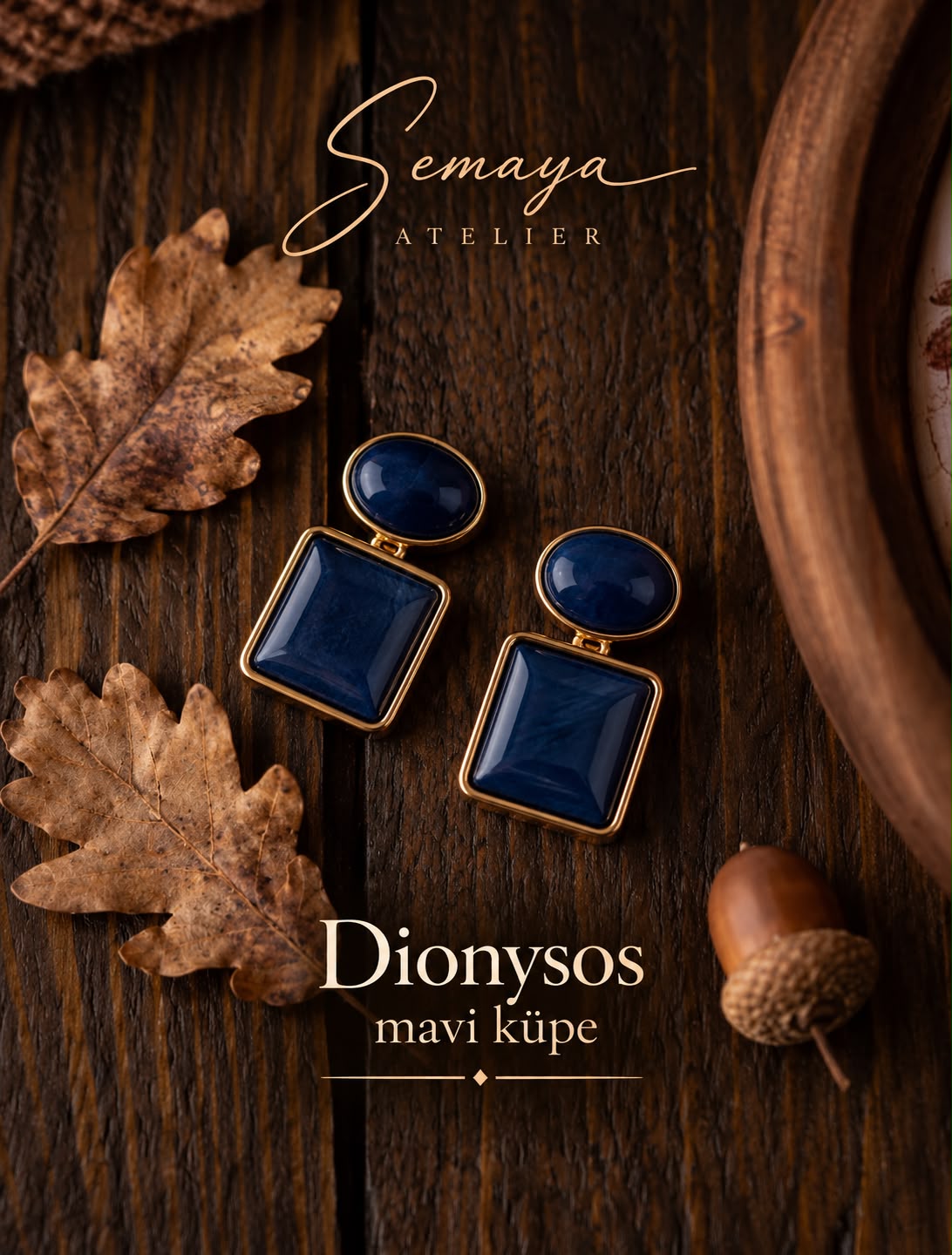 Dionysos mavi küpe